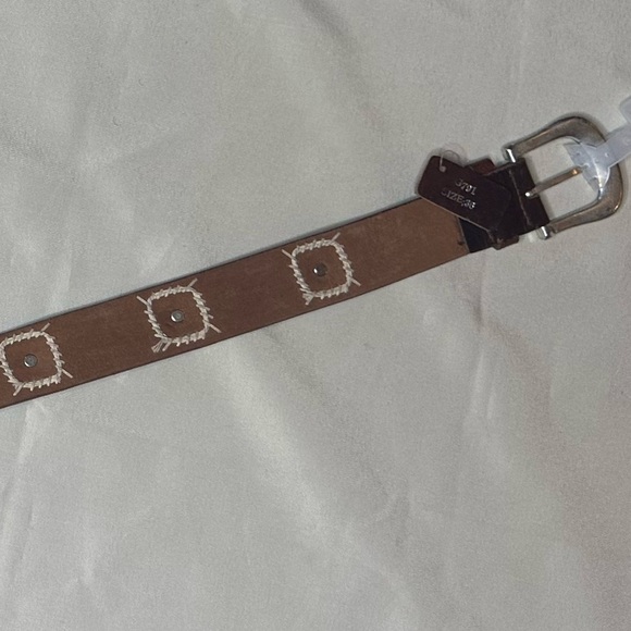 NEW Italian Brown Leather Studded Belt - Picture 4 of 9